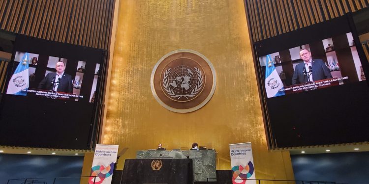 PRESIDENTE GIAMMATTEI ABOGA POR APOYO “URGENTE Y ADECUADO” DE INSTITUCIONES FINANCIERAS MUNDIALES A PAÍSES EN DESARROLLO