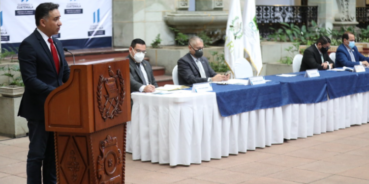 Ministerio de Ambiente atiende problemática ambiental