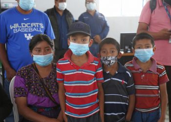 Mides inaugura dos Comedores Sociales en Huehuetenango