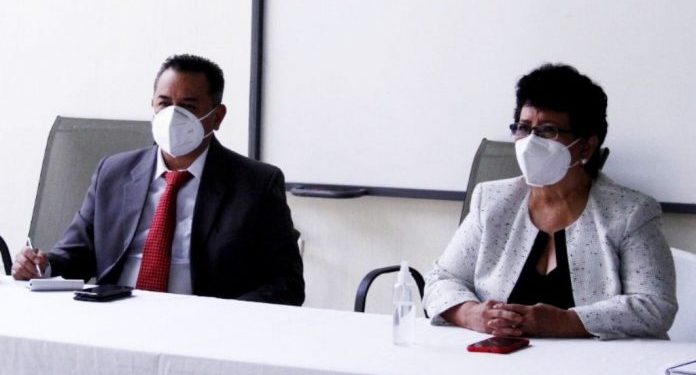 Secretaria Thelma Portillo recibe a comisión de Contraloría