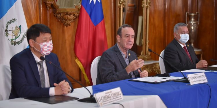 Taiwán dona arroz para fortalecer seguridad alimentaria