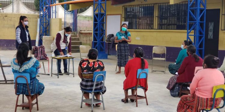 Más de 900 líderes comunitarios participan en actualización de la Polsan