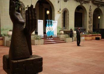 Mides ha otorgado más de 8 mil becas para educación, empleo y productividad