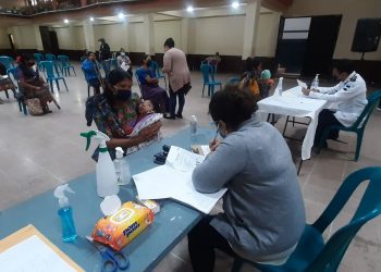 SOSEP entrega equipo médico ambulatorio y otros insumos a personas en San Pedro Sacatepéquez, Guatemala