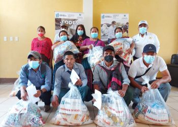 Entregan alimentos a familias vulnerables en Alta Verapaz