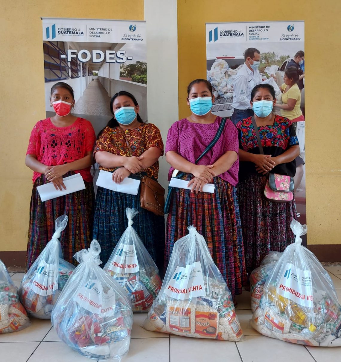 Entregan alimentos a familias vulnerables en Alta Verapaz - Gobierno de ...