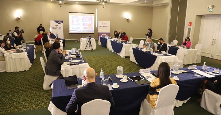 Ministerio de Ambiente respalda convenio para generar desarrollo en Guatemala