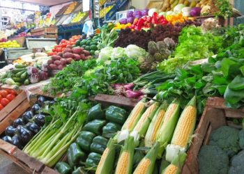 Preparan conmemoración del Año Internacional de las Frutas y Verduras