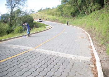 Mejoran caminos para cuatro comunidades en Sololá