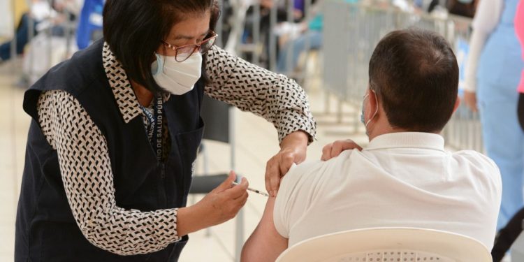 MSPAS trabaja para mejorar coberturas de vacunación contra COVID-19