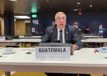 Ministro de Salud Dr. Francisco Coma se dirige ante la OMS