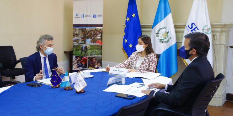 Sesan y Unión Europea analizan proyectos para fortalecer la SAN