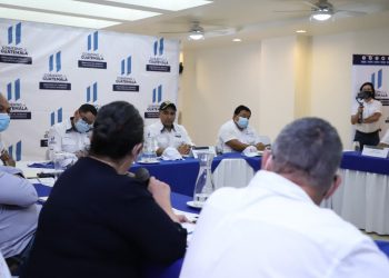 Alcaldes de Petén están comprometidos con el MARN en la aplicación del Reglamento 164-2021