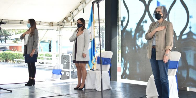 MINTRAB INAUGURA FESTIVAL DE DESARROLLO DE LA MUJER