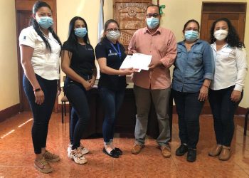 Más de 4 mil becas para artesanos en 2022