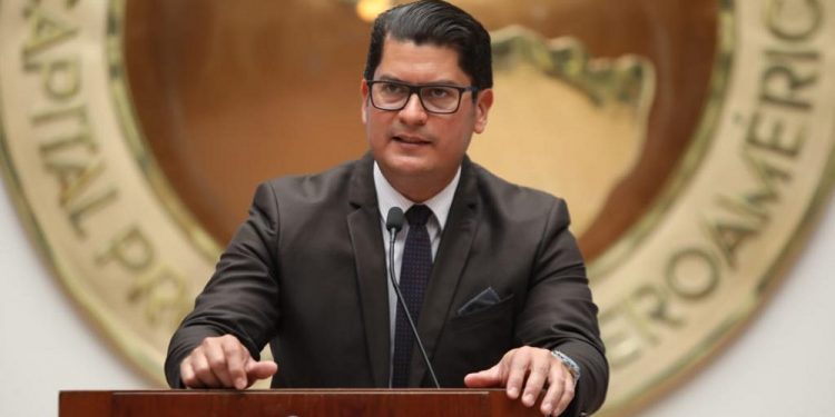 MINECO anuncia proyectos insignia para 2022