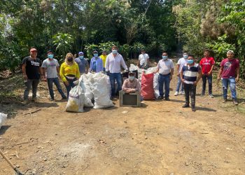 Continúa eliminación de basureros ilegales en Suchitepéquez
