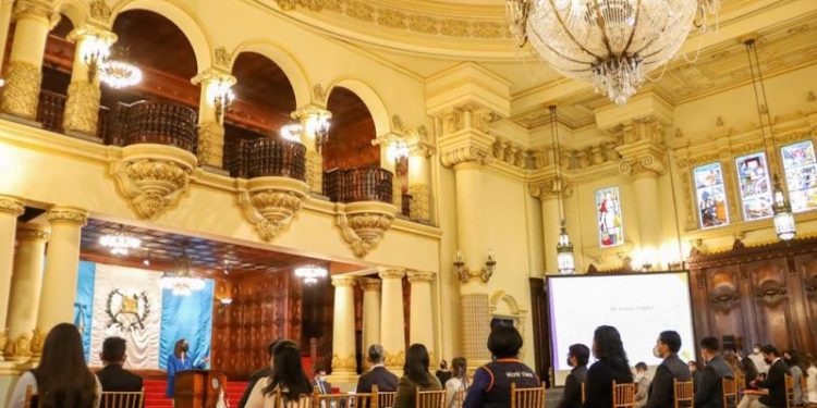 Mintrab anuncia Programa de Beca Mi Primer Empleo