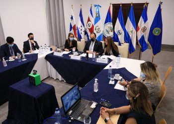 Canciller Mario Búcaro aborda con Caricom y SICA trabajo en favor de la región