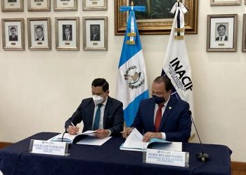 Minex e Inacif firman convenio para facilitar la identificación de guatemaltecos fallecidos en el exterior