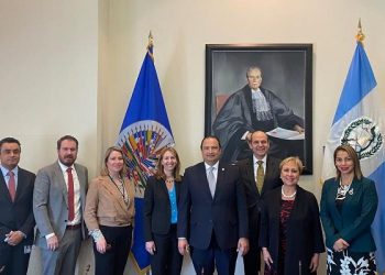 Guatemala y la OEA refuerzan colaboración en temas de seguridad