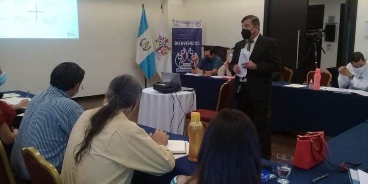 Analizan condiciones del programa Jóvenes Protagonistas