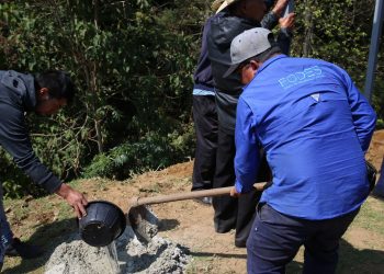 Trabajan en mejoramiento de camino para San Marcos