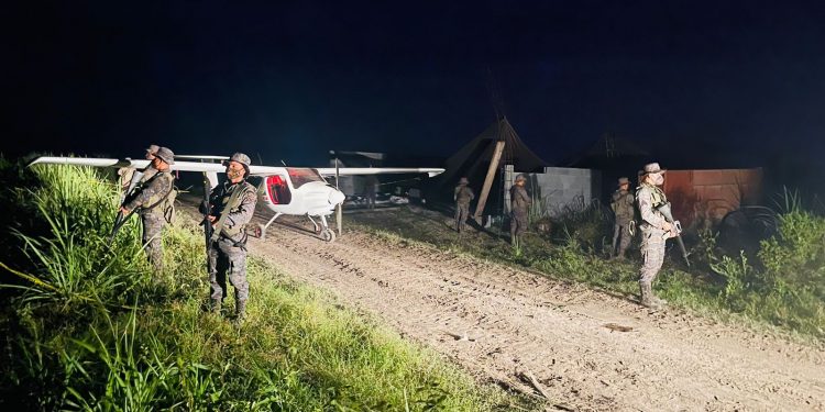 Ejército de Guatemala localizó aeronave en La Gomera, Escuintla