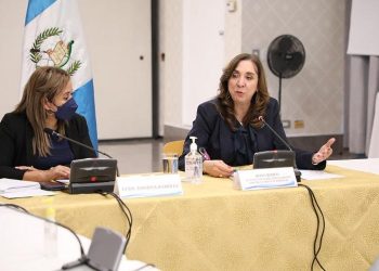 Minex participa en conversatorio sobre atención a víctimas de trata de personas