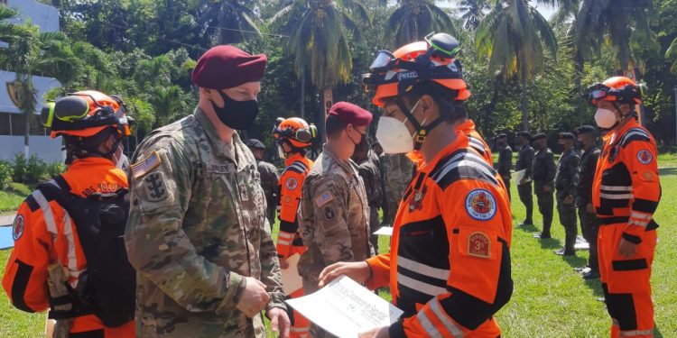 Brigada de Paracaidistas del Ejército de Guatemala se capacitó en medicina táctica