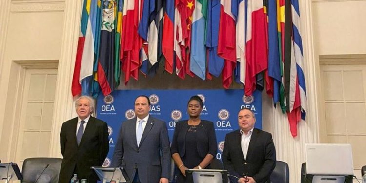 Canciller Mario Búcaro visita la Organización de los Estados Americanos