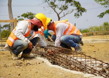 CIV avanza con trabajos de construcción de Escuela Tipo Bicentenario en San Antonio La Paz, El Progreso