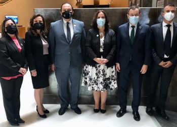 Cancilleres de Guatemala y Chile reafirman lazos de amistad