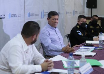 Autoridades de Gobernación priorizan acciones de seguridad en Villa Nueva