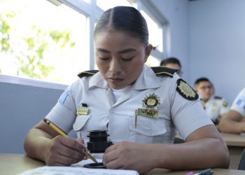 Curso de dactiloscopia fortalece cotejo de huellas