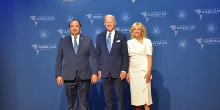 Delegación de Guatemala tuvo participación activa en tercera jornada de la IX Cumbre de las Américas