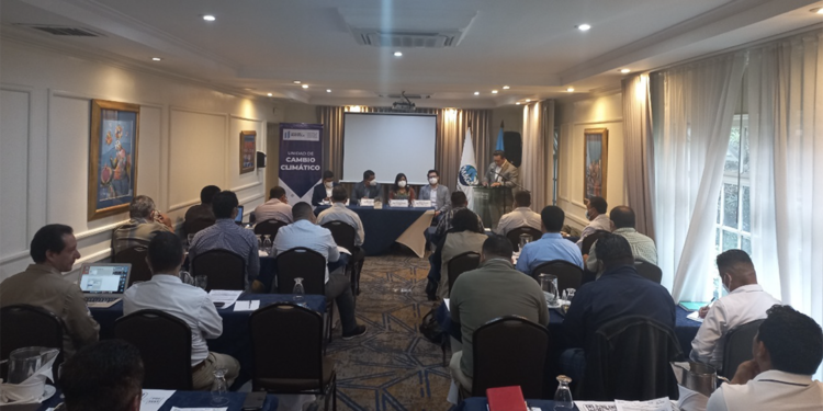 Extensionistas se capacitan sobre Cambio Climático