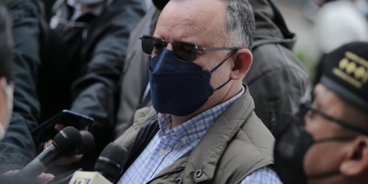 Autoridades supervisan operativos y procesos de formación en la PNC