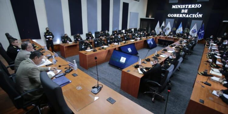 Autoridades de Gobernación garantizan la labor periodística