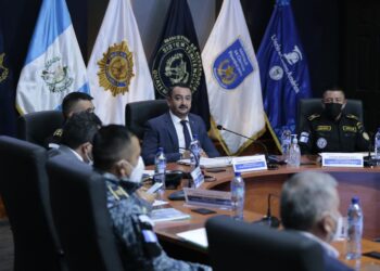 Avanza manual de procedimientos para el Control de Contenedores