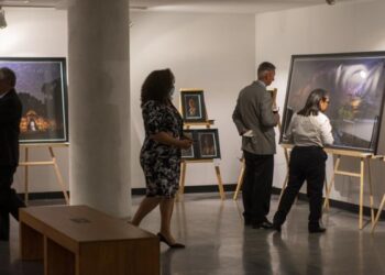 Minex participa en inauguración de exposición de astrofotografía que exalta la belleza cultural de Guatemala