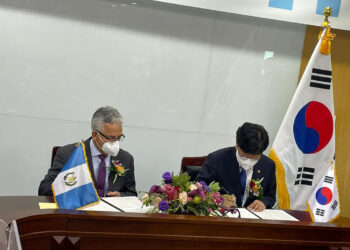 Guatemala creará centro de ciencia y tecnología agrícola