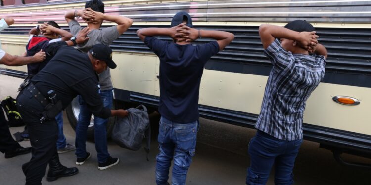 Reportan más de 2000 capturas en todo el país