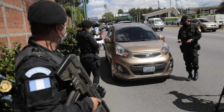Activan plan de prevención de seguridad por pago de Bono 14
