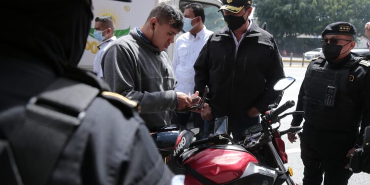 Activan plan de prevención de seguridad por pago de Bono 14