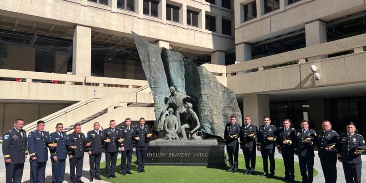 Gobernación fortalece capacidades del personal policial