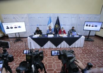 Capturan agentes policiales acusados de plagio o secuestro y robo agravado