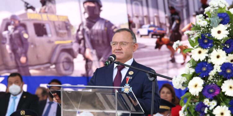 Policía Nacional Civil celebra 25 años al servicio de los guatemaltecos