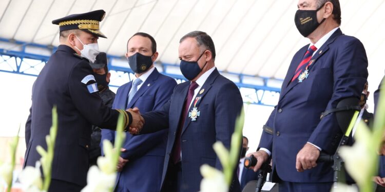 Policía Nacional Civil celebra 25 años al servicio de los guatemaltecos