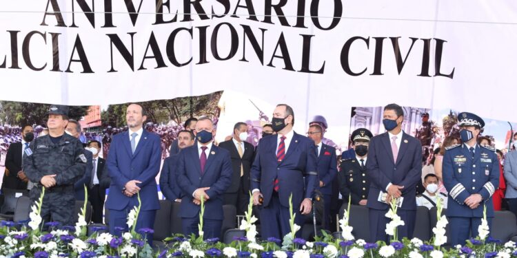 Policía Nacional Civil celebra 25 años al servicio de los guatemaltecos